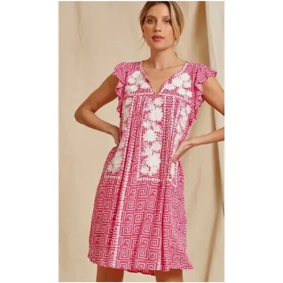 Savanna Jane Dresses & Skirts - Savanna Jane Pink Embroidered Boho Shift Dress Med Cap Sleeve Geometric Floral